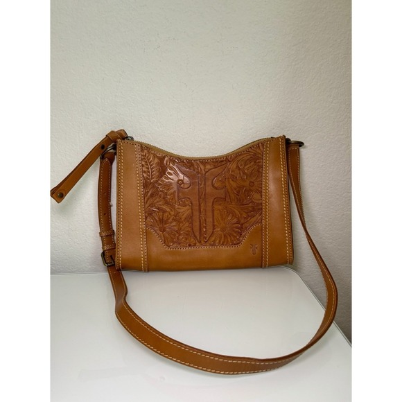 Frye Melissa Artisan Zip Crossbody Sunflower Bag Tooled Brown Western Boho NWOT - Picture 1 of 16